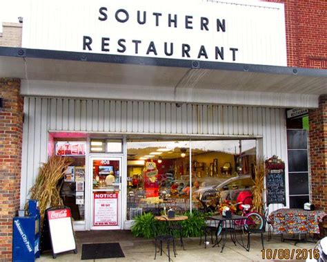 Elizabethton tennessee restaurants. Southern Restaurant, Elizabethton, Tennessee. 3,964 likes · 2 talking about this · 3,540 were here. We are a family owned and family operated. Serving Southern style home cooked meals. 