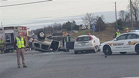 Elizabethtown accident. ELIZABETHTOWN, Ky. (WAVE) - The Elizabethtown Police Department has confirmed the Friday morning crash on US 31W Bypass was fatal. Dillon Pulaski, 26, died on the scene of the single-vehicle ... 