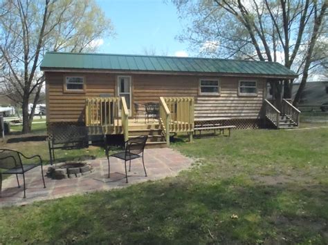 Elkhart Co. / Middlebury KOA Holiday