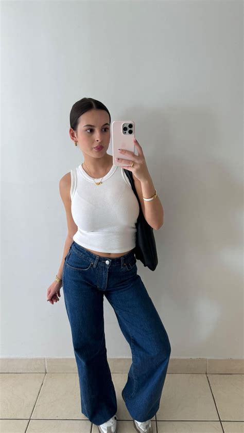 Ella Midgley Leaks [PPV] 💦 31 Photos