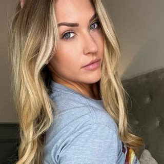 😈 Ellarose.Tv Onlyfans Leak XxX