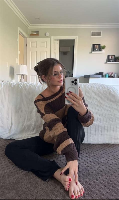😈 Elle Brook Feet Onlyfans Leak XXX 145 Videos