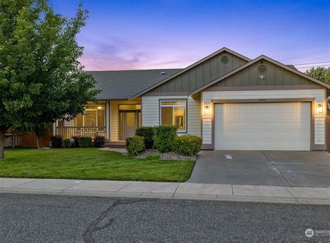 1512 N Brook Ct, Ellensburg, WA 98926. 3 Beds • 1 Bath. Available Now. Details. 3 Beds, 1 Bath. $1,850. 1 Floor Plan. House for Rent View All Details. (509) 306-8957.