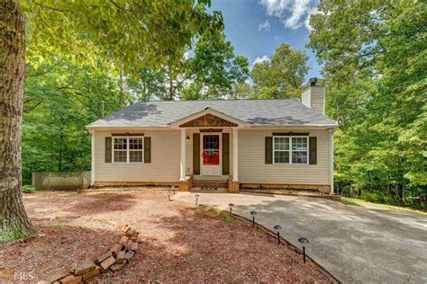 Ellijay georgia homes for sale. 3 beds 2 baths 1,535 sq ft 2.10 acres (lot) 236 Ellington Rd, Ellijay, GA 30540. ABOUT THIS HOME. New Home for sale in Ellijay, GA: NEW CONSTRUCTION with the works and almost ready for you to move in! Private location with 1.02 acres. Open floor concept w/ split floor plan-2 bedrooms/2 bathrooms on main level. 