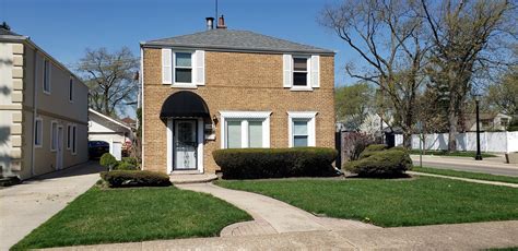Elmwood park illinois 60707. Sold: 3 beds, 3 baths, 1935 sq. ft. house located at 2627 N 75th Ct, Elmwood Park, IL 60707 sold for $429,000 on Jul 6, 2023. MLS# 11758939. Come see this beautiful, ... Elmwood Park, Illinois 60707. What's the housing market like in Ellsworth? The Ellsworth housing market is somewhat competitive. 