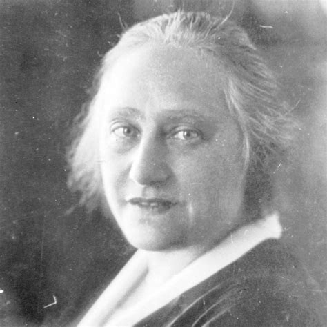 Elsa einstein biography walter