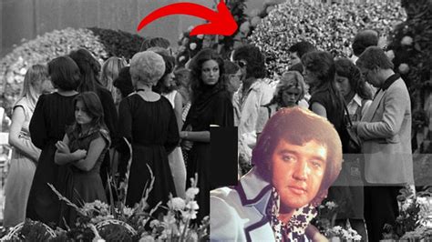 22 thg 1, 2023 ... ... Elvis Presley fans gathered to honor her ... Lisa's father Elvis' solemn song, "He Touched Me" played while the .... 
