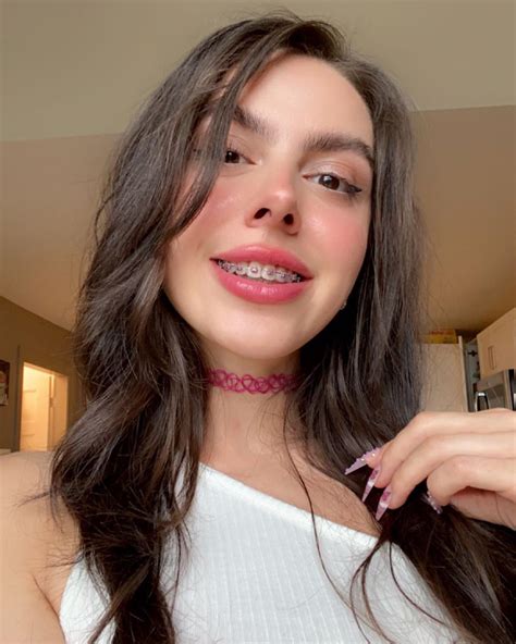 Ema Lee Deepthroad Onlyfans Leak