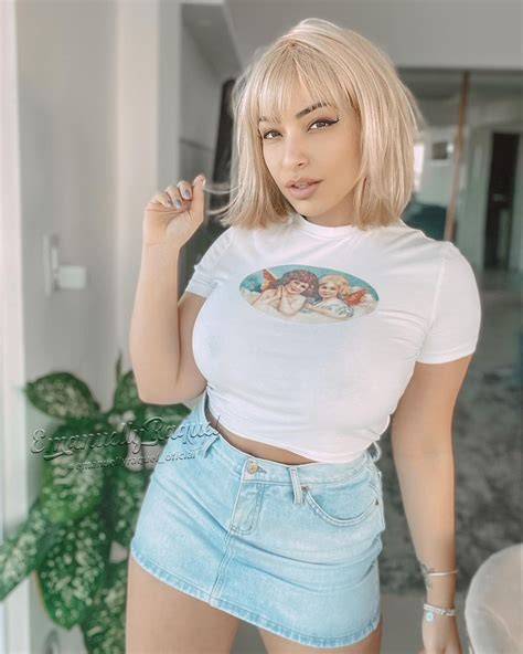 Emanuelly Raquel Free