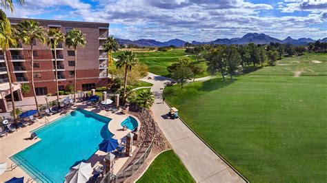 Embassy Suites by Hilton Phoenix Scottsdale - Kayak