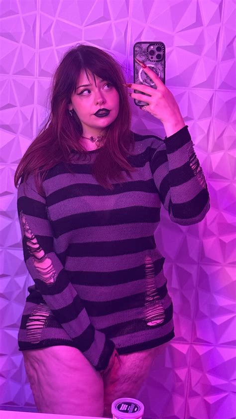Emberiska Onlyfans Leak