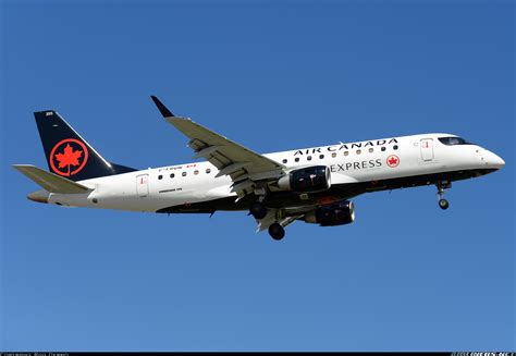 Embraer erj 175 air canada. The CRJ200 can fly 1,700 nautical miles (3,148 km), while the ERJ145 has a shorter range of 1,550 nautical miles (2,873 km). The range of the ERJ145 aircraft. Photo: Embraer. There are many different versions of the ERJ145, from the LR to the XR with different ranges. The special ERJ145XR can fly a superior 2,000 nautical miles (3,700 km). 