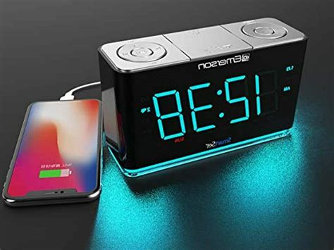 Emerson SmartSet Alarm Clock Radio with Bluetooth Speaker ... - YouTube