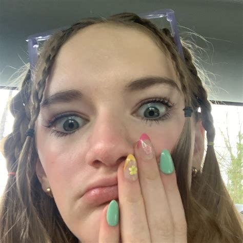 Emi Belle Onlyfans Leak
