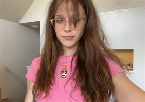 🍑 Emilialiston1 Leaks [CLIP] 121 Pics