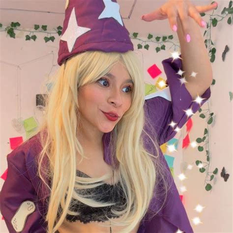 Emilipetite Onlyfans Leak