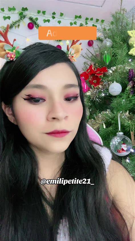 Emilipetite21 Naked