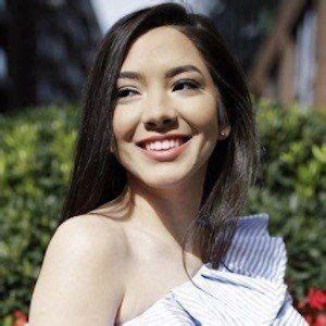 Emily Flores  Zhuhai