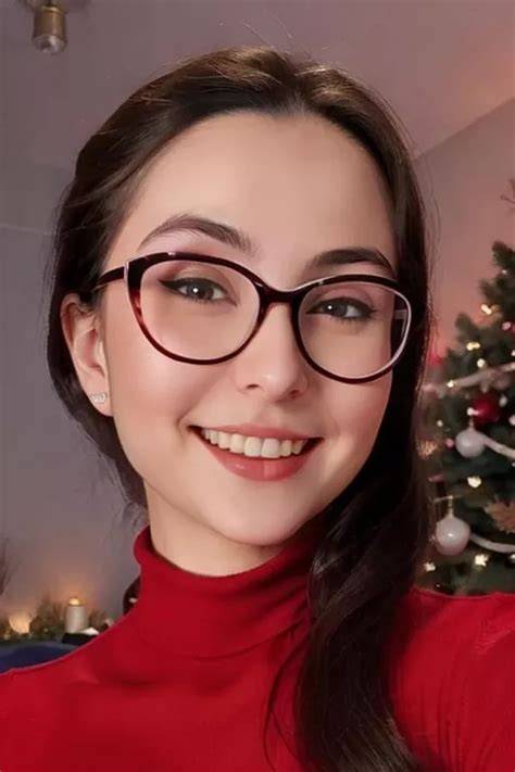 Emily Hill Onlyfans Leaked