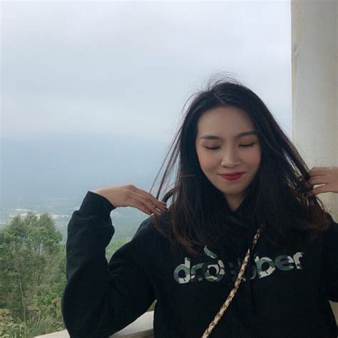 Emily Jessica Instagram Zhongshan