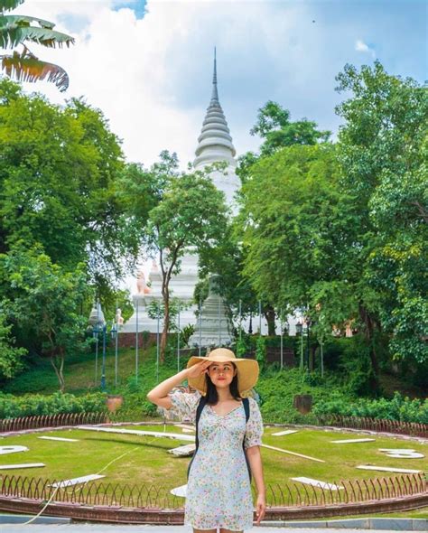 Emily Mia  Phnom Penh