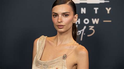 Emily Ratajkowski Says Robin Thicke Sexually Assaulted Her