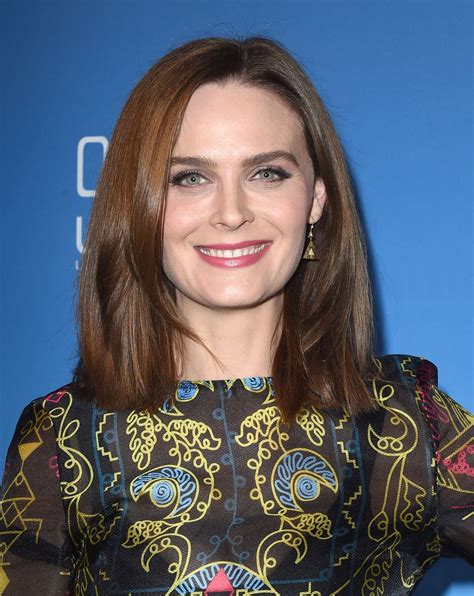 Emily Deschanel has had no other relationships that w
