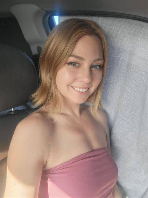Emilybeefree Onlyfans Leak XxX 💋 208 Vids