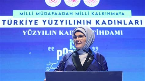 Emine Erdoğan: “Güçlü bir Türkiye üç temel üzerinde yükselir; güçlü kadın, güçlü aile ve güçlü toplum”s