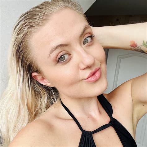 🍆 PORN Emira Nyxx Leaks