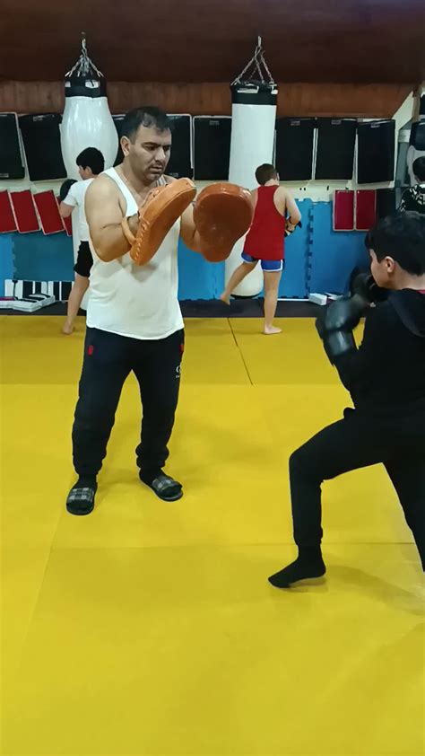 Emirli Halı ve Koltuk Yıkama