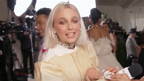 Emma Chamberlain has returned to YouTube and the internet is Freaking Out 
