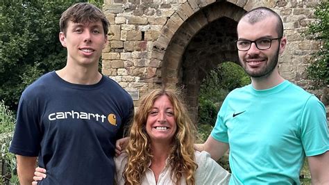 Emma Giles Onlyfans Leaked [SEX VIDEO] 💦 29 Photos