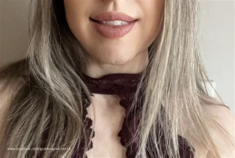 Emma_Peaches18 Leaks 😈 +18