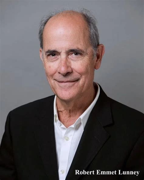 Emmet ant.  Cornwall dialect a tourist or holiday-maker Robert.  emmet (n.  See ...