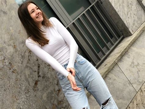 Emmi  Hill Onlyfans Leak