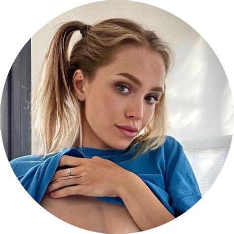 Emmie19Yo Leaked XxX 174 Vids