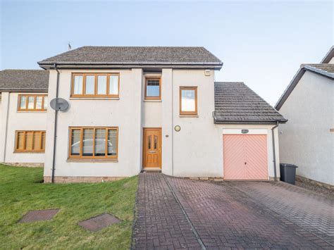 Emmock Woods Drive, Dundee, 4 bedroom, Detached