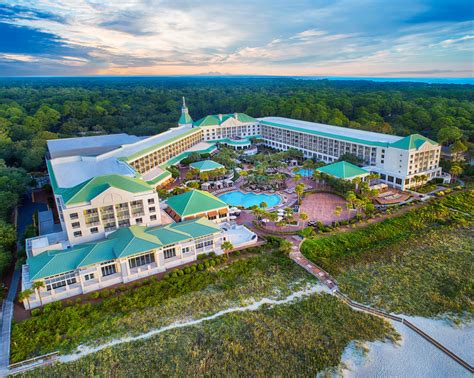 Employment in hilton head sc. Hilton Head Hospitality Company 3.6. Hilton Head Island, SC. $14 - $16 an hour. Temporary + 1. 32 to 40 hours per week. Monday to Friday + 2. Easily apply. This will be a seasonal full-time position. This position is responsible for the day-to-day recreation operations and special programs. 