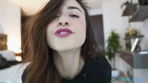 Emyii's. 732. HD. emyii - [Chaturbate] camsex Hard Pvt Does Everything. 9:59. 0%. 1 year ago. 1.7K. HD. emyii - Private [Chaturbate] redhead babe oldyoung game. 