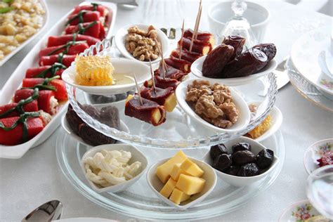 En güzel iftar sofralarına Köyüm Mutfak lezzetleri yakışır!♥️. 