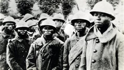 En juin 1940, des milliers de combattants africains ont