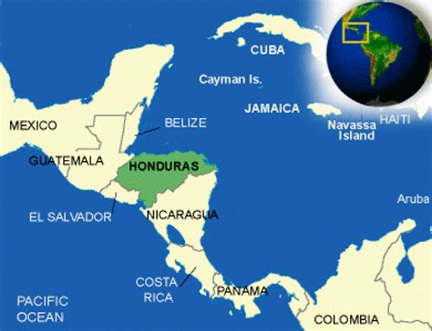 El territorio de Honduras tiene una extensión de 112,492 km² de superficie, y está ubicado en el mero centro de la región centroamericana. Honduras limita al norte con el mar Caribe o mar de las Antillas, al sur con el Golfo de Fonseca, (Océano Pacífico) y la República de El Salvador. Al este, Honduras limita con Nicaragua y el mar ...