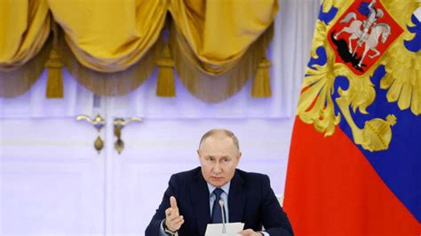En un ambiente de pesar por el ataque a Belgorod, Putin pronuncia su mensaje de Año Nuevo y afirma que Rusia “será aún más fuerte”