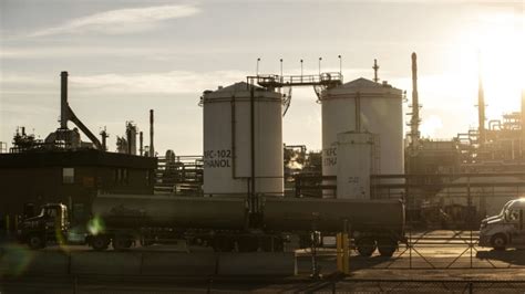 Enbridge records Q3 profit as it awaits approvals for U.S. gas utility acquisitions