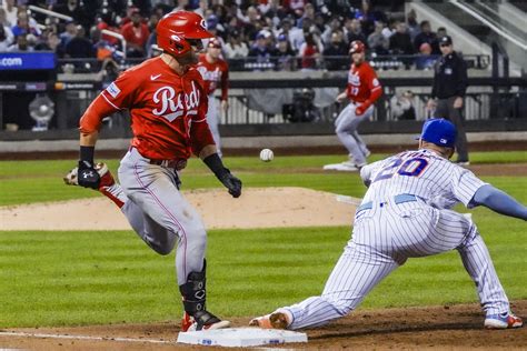 Encarnacion-Strand’s 2-run homer lifts the Reds over the Mets 3-2