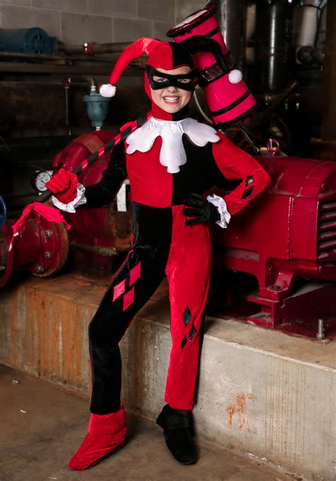 Enchanting Kids with the Ultimate Halloween Harley Quinn Costume