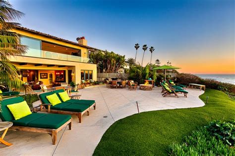 Encinitas real estate. View 176 homes for sale in Encinitas, CA at a median listing home price of $2,499,000. See pricing and listing details of Encinitas real estate for sale. 