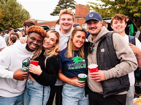 Endicott college family weekend 2023. Homecoming and Family Weekend; Inside Endicott’s ‘Haunted’ Houses ... Endicott has managed to escape the spooky spotlight—until now. 10/27/2023. By: Rosemary Poppe and Sarah ... originally published on Oct. 15, 2021, and has been updated. In a region known for its witchy history and ghostly lore, Endicott College has … 