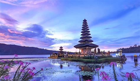 Endonezya'da Bir Cennet Adası: Bali... 